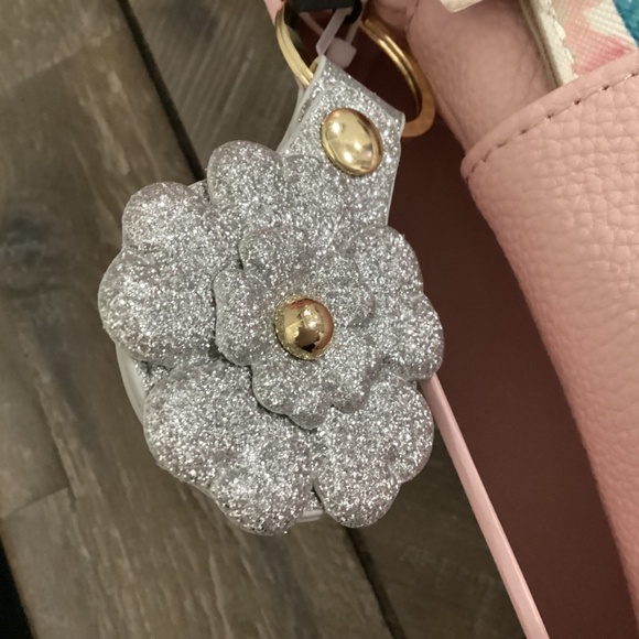 Nanette Lepore 5 pc set  (without keychain) - Picture 11 of 16